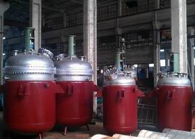 蒸汽加熱反應(yīng)釜、導(dǎo)熱油循環(huán)加熱反應(yīng)釜 