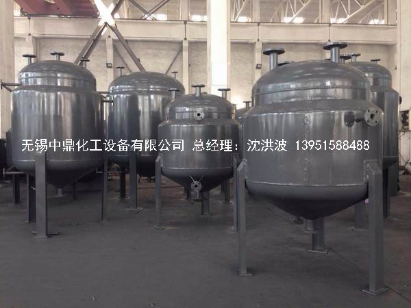 夾套保溫儲(chǔ)罐（立式儲(chǔ)罐、臥式儲(chǔ)罐）