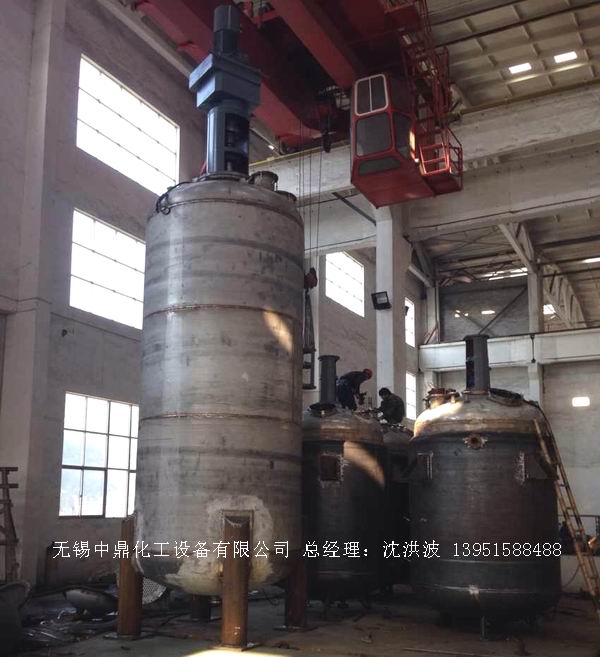 蒸汽加熱反應(yīng)釜、導(dǎo)熱油循環(huán)加熱反應(yīng)釜 