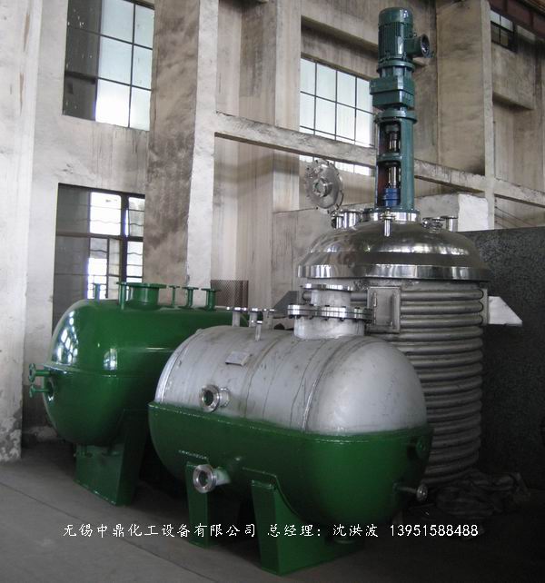 夾套保溫儲(chǔ)罐（立式儲(chǔ)罐、臥式儲(chǔ)罐）