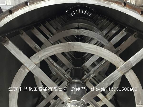 導(dǎo)熱油循環(huán)加熱薄膜蒸發(fā)器 導(dǎo)熱油加熱刮板薄膜蒸發(fā)器 